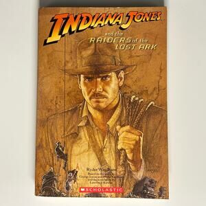 Indiana Jones and The Raiders of the Lost Ark Book